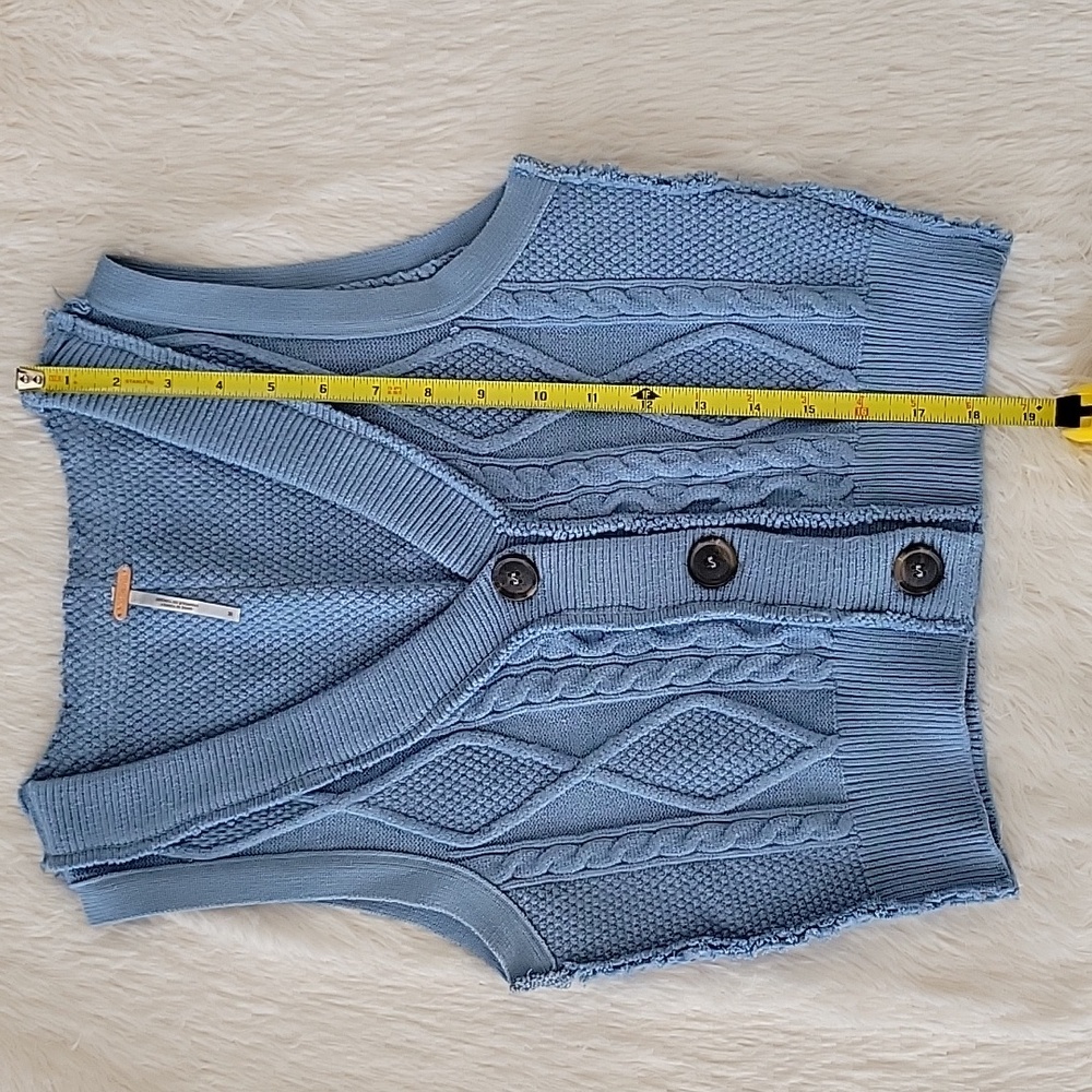 Free People Denson Cable Knit Vest Winding River Blue Size M - Picture 10 of 11